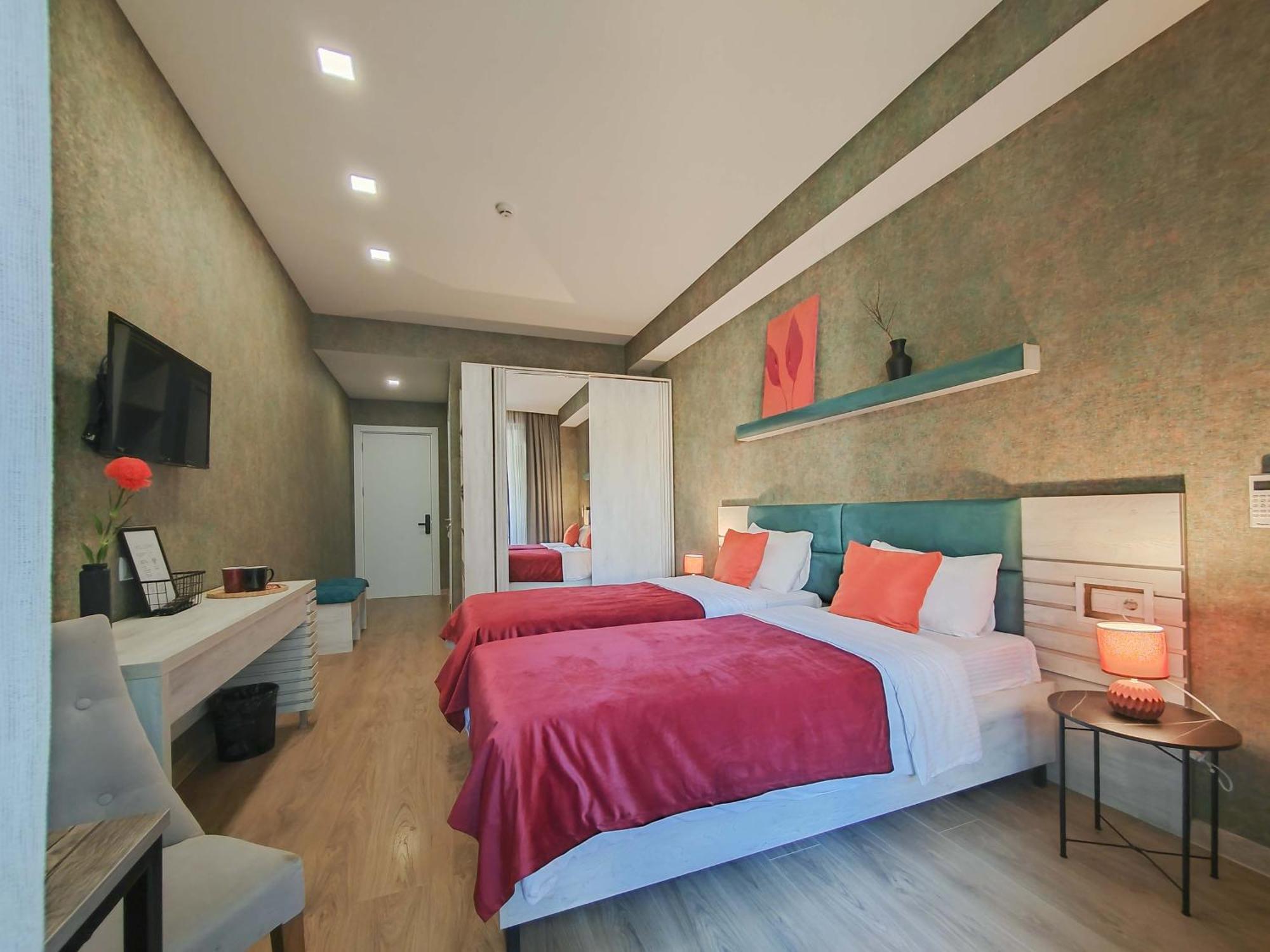 Round Garden Hotel تبليسي المظهر الخارجي الصورة